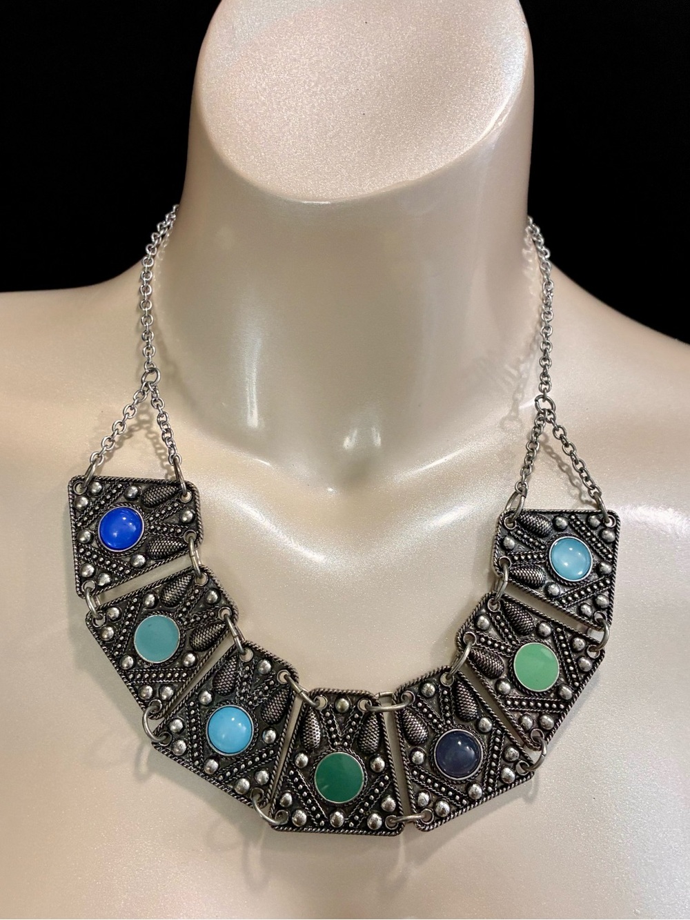 Bohemian Multicolor Stone and Enamel Statement Silver-Tone Necklace Lightweight